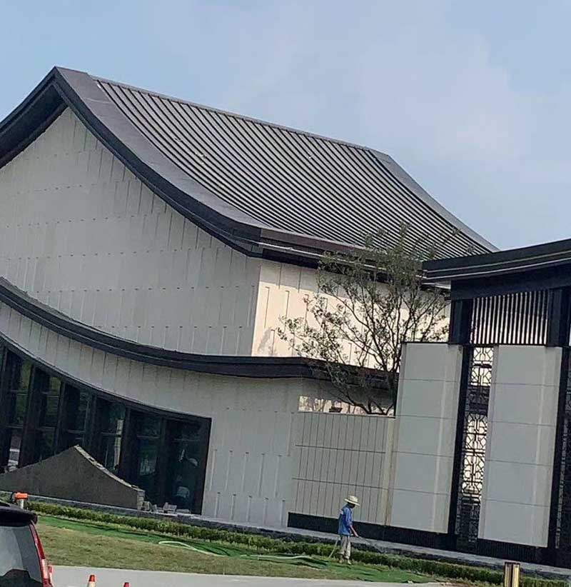 酉阳金属屋面板的常见类型有哪些？
